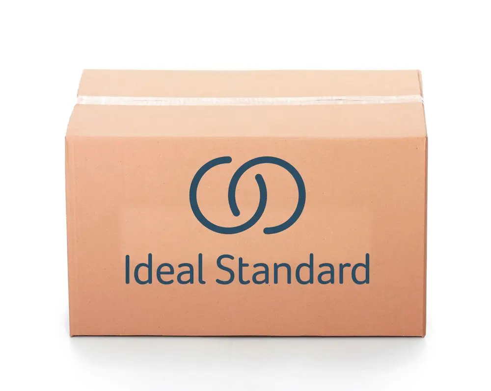 Braunfarbener Karton mit der Aufschrift "Ideal Standard" und einem grafischen Logo. Der Karton ist unbeschädigt und sauber auf weißem Hintergrund platziert.